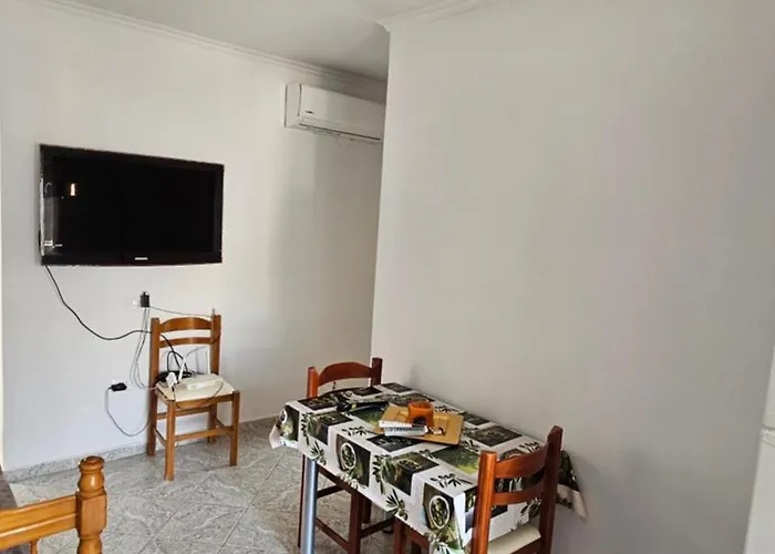 Ted's Nest - Marina Apartamento *